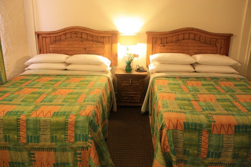 גואנאחואטו Hotel Abadia Plaza מראה חיצוני תמונה