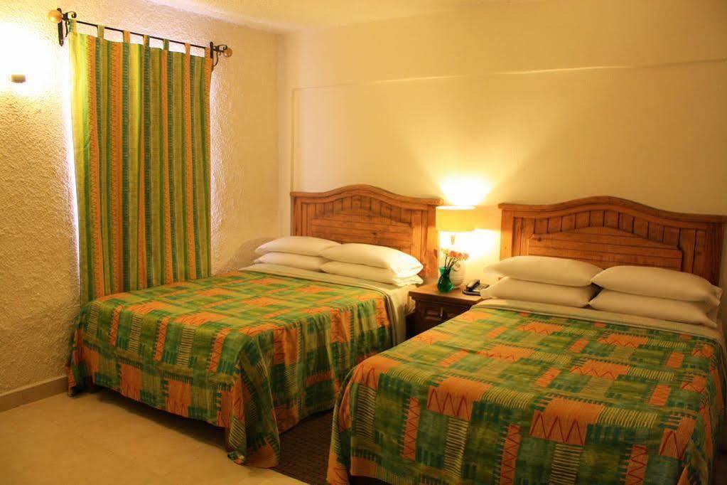 גואנאחואטו Hotel Abadia Plaza מראה חיצוני תמונה